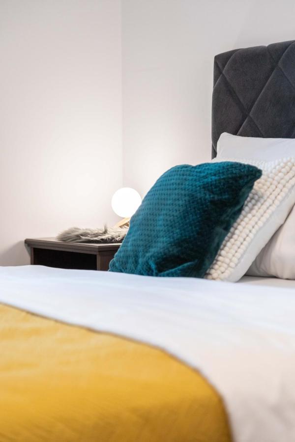 Design 2bdr With Balcony- Free Parking * Zagreb